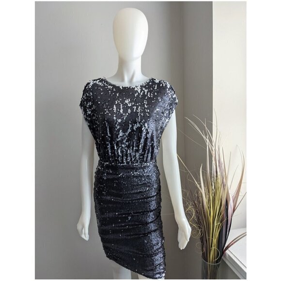 H&M Silver Sequin Cocktail Dress - Picture 4 of 6